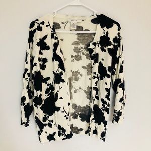 Black and Cream Floral Print 3/4 Sleeve Cardigan